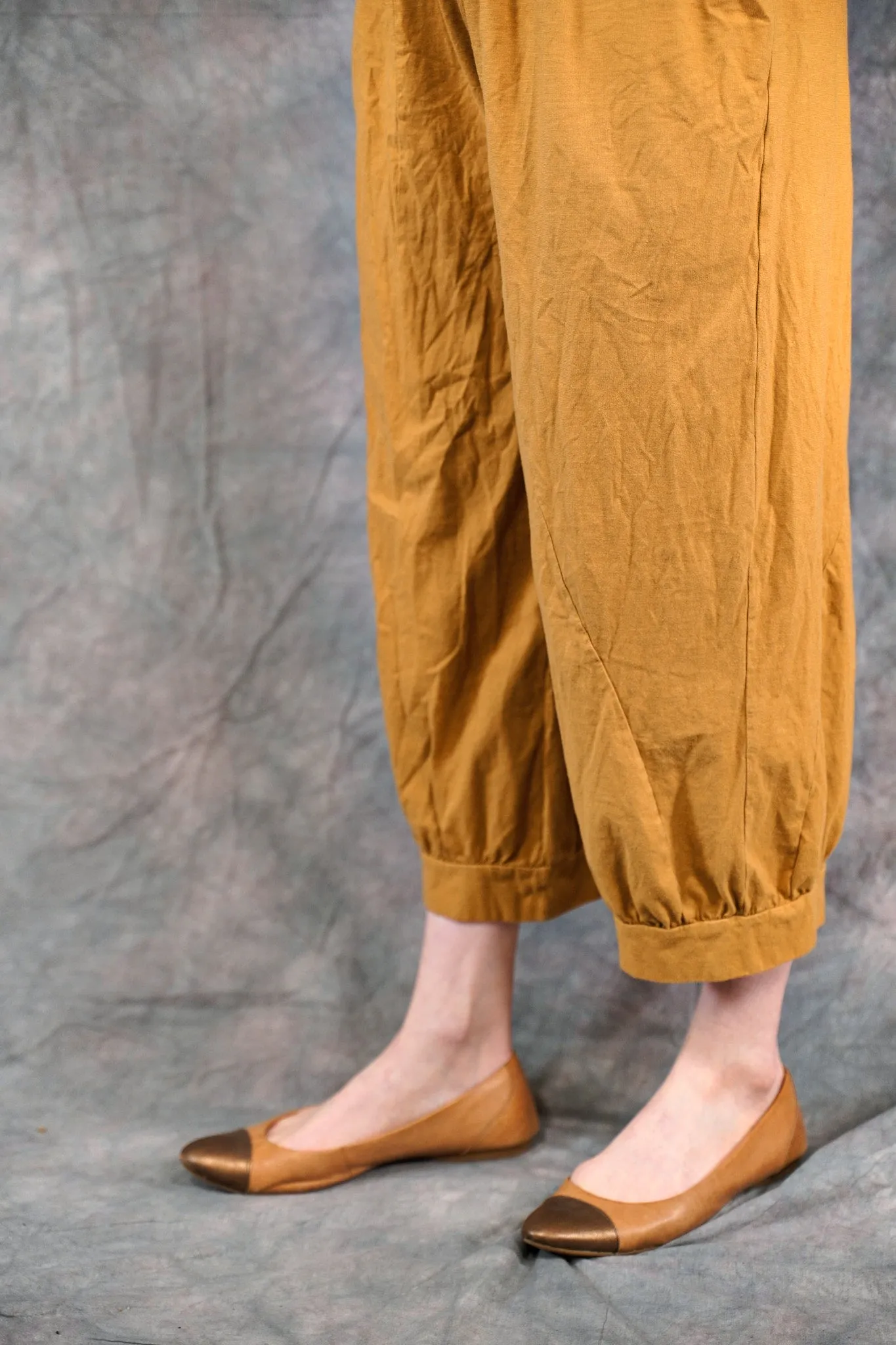 3326 Cropped Bloomers Antique Bronze
