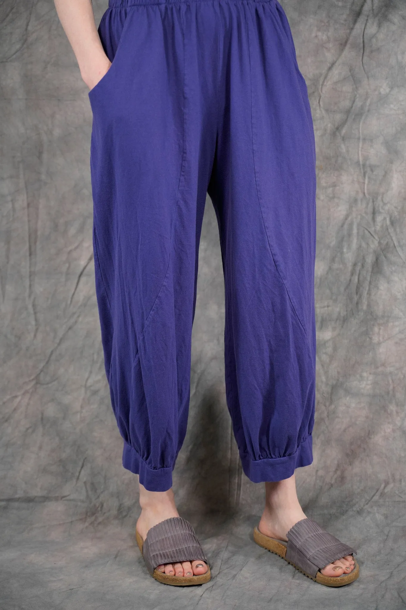 3326 Cropped Bloomers Ultraviolet