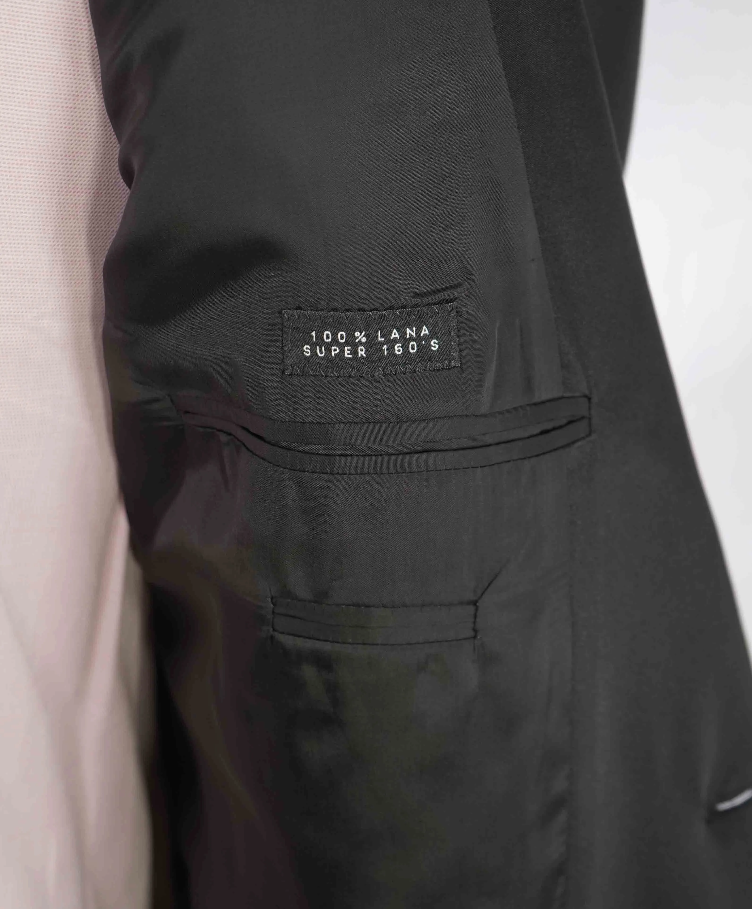 $3,995 GIORGIO ARMANI - "SOFT" Black SILK LINED 160's Peak Lapel Tuxedo - 38S