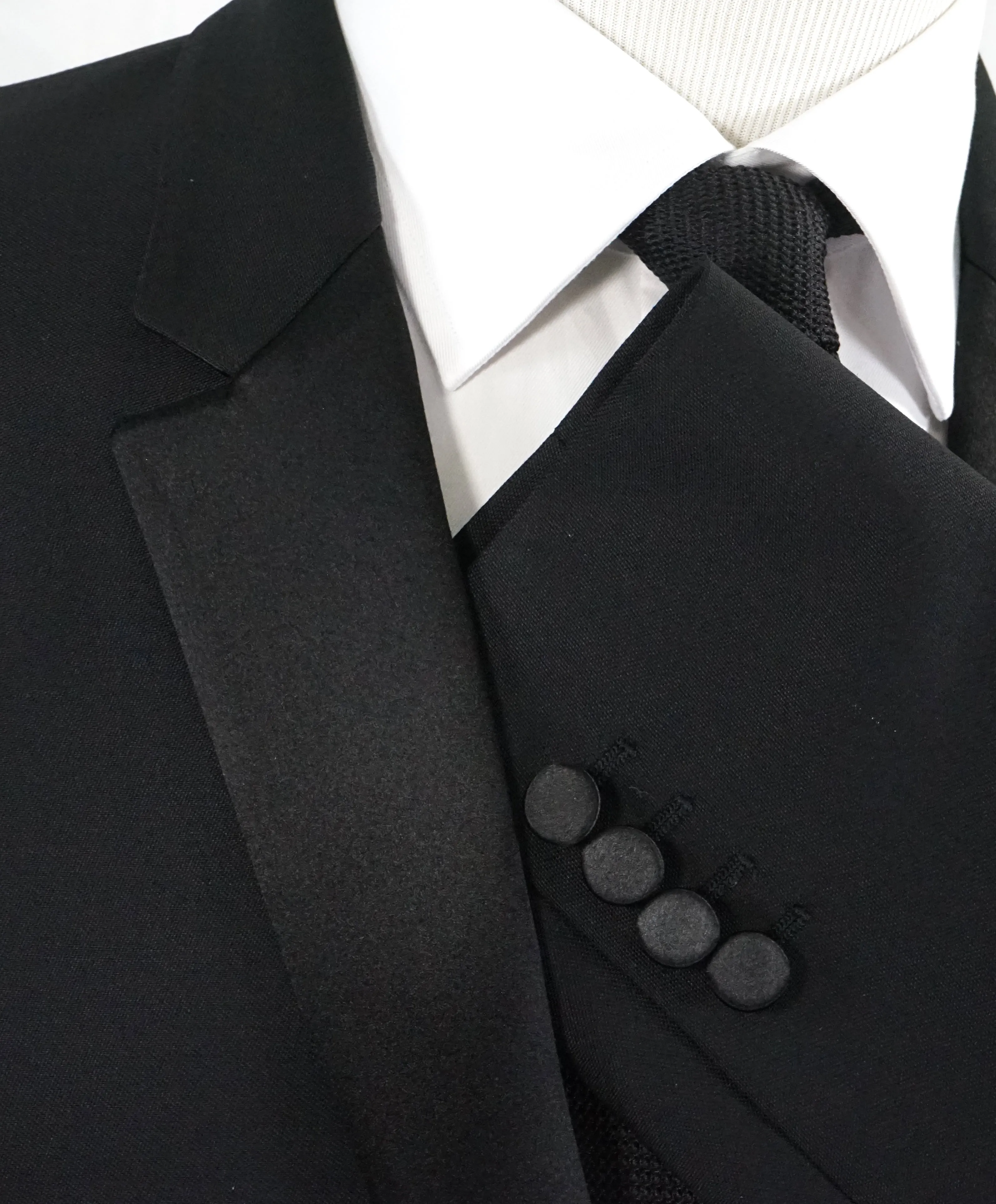 BURBERRY LONDON - Made In Italy Wool & Mohair Tuxedo Suit - 44R