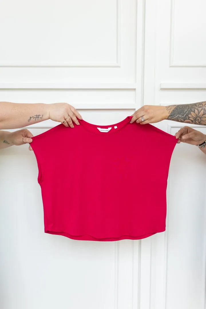 Cap Sleeve Crop Tee in Navy - 3X/4X ONLY