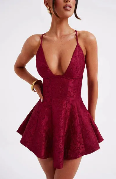 Chic Flared Dress for Every Occasion