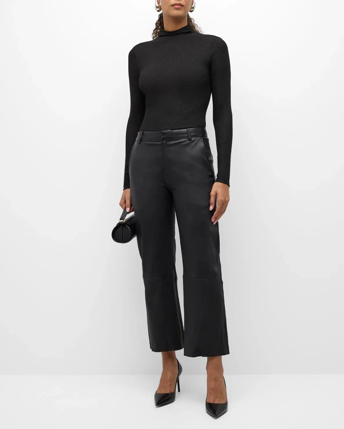 CROPPED BAGGY TROUSERS