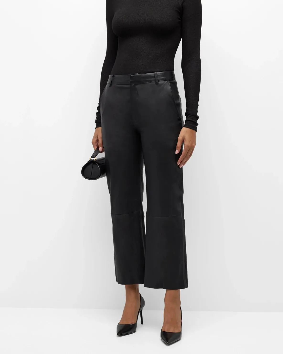 CROPPED BAGGY TROUSERS