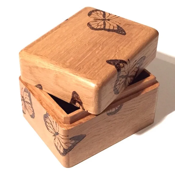 Custom wooden Recipe box (Base price shown)