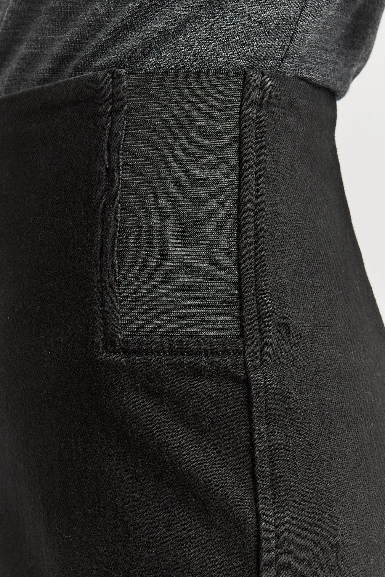 Elastic Waist Jeans - Black