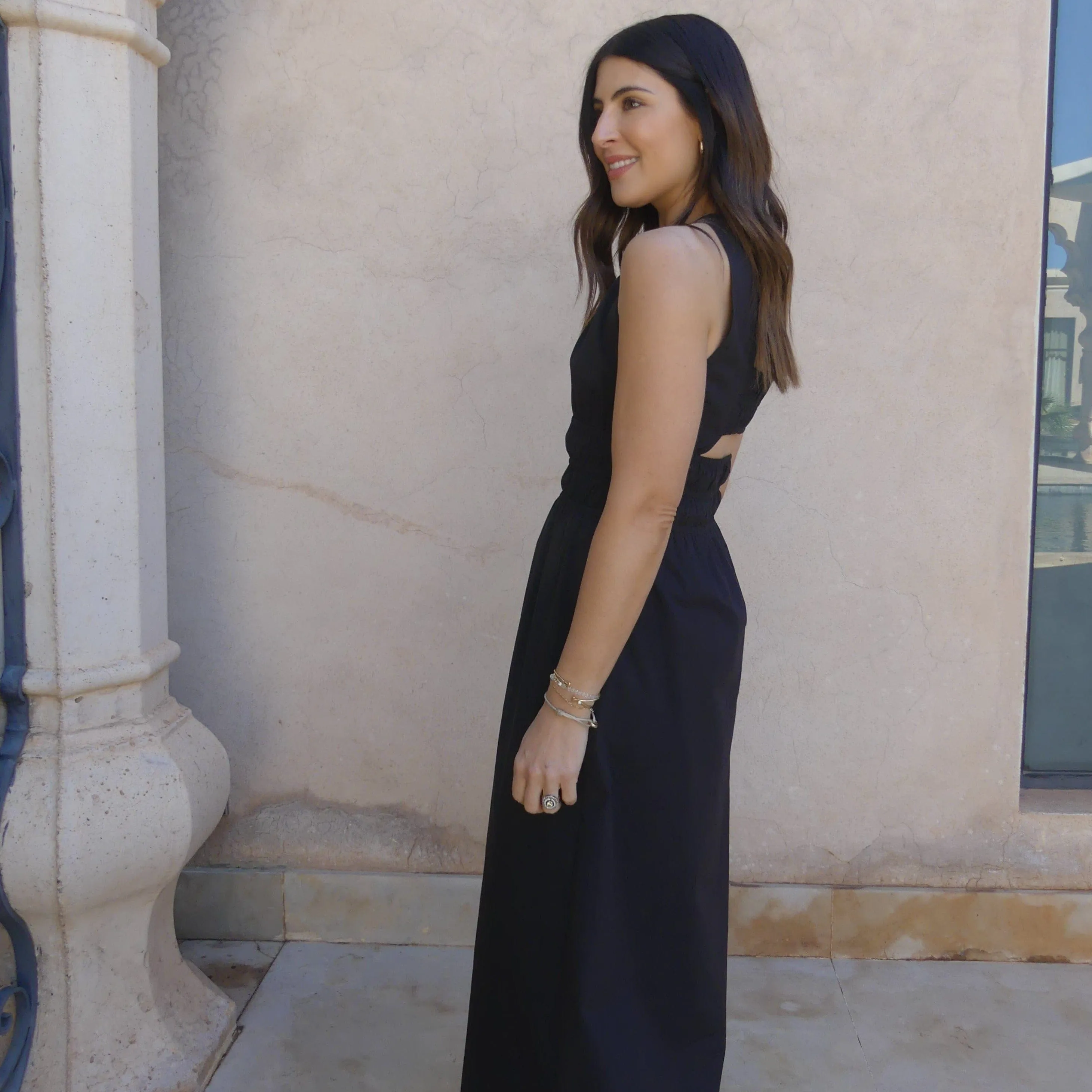 ELASTICATED WAIST MIDI DRESS - BLACK