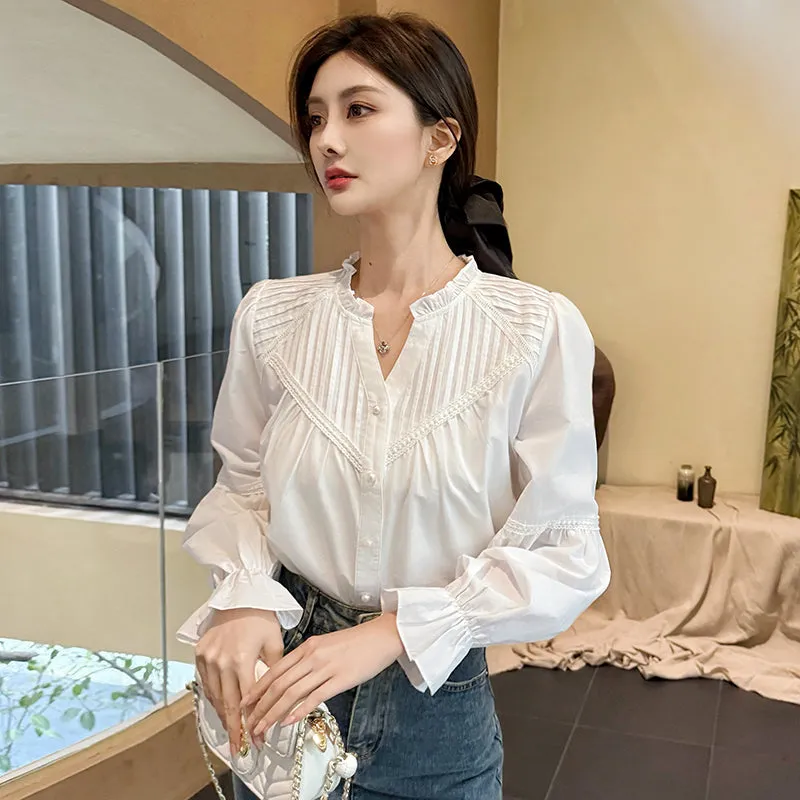 Embossed Patchwork V-Neck Blouse for a Chic Women's Fashion