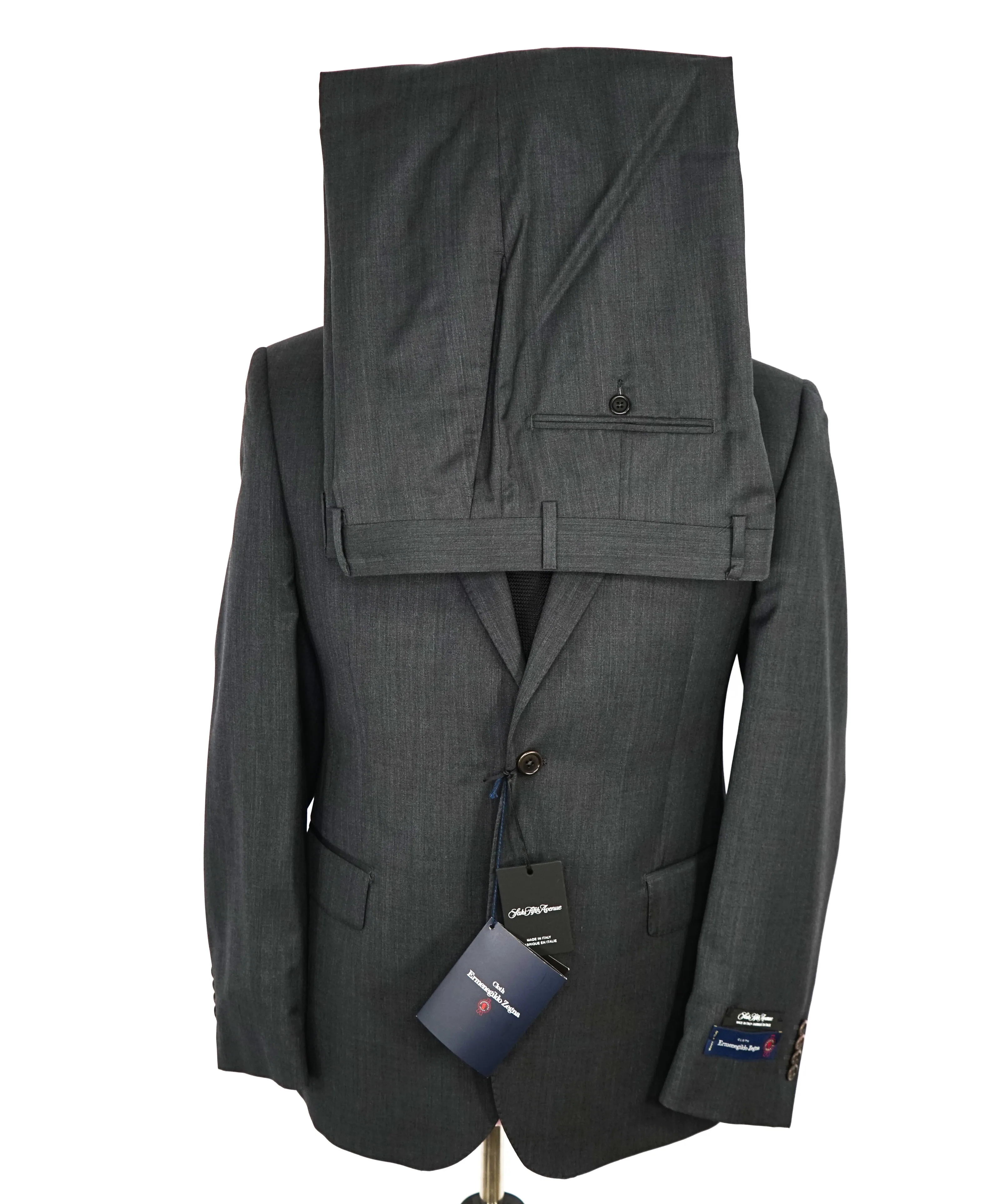 ERMENEGILDO ZEGNA - "Classic" SAKS FIFTH AVENUE *SILK* Gray Suit - 40R
