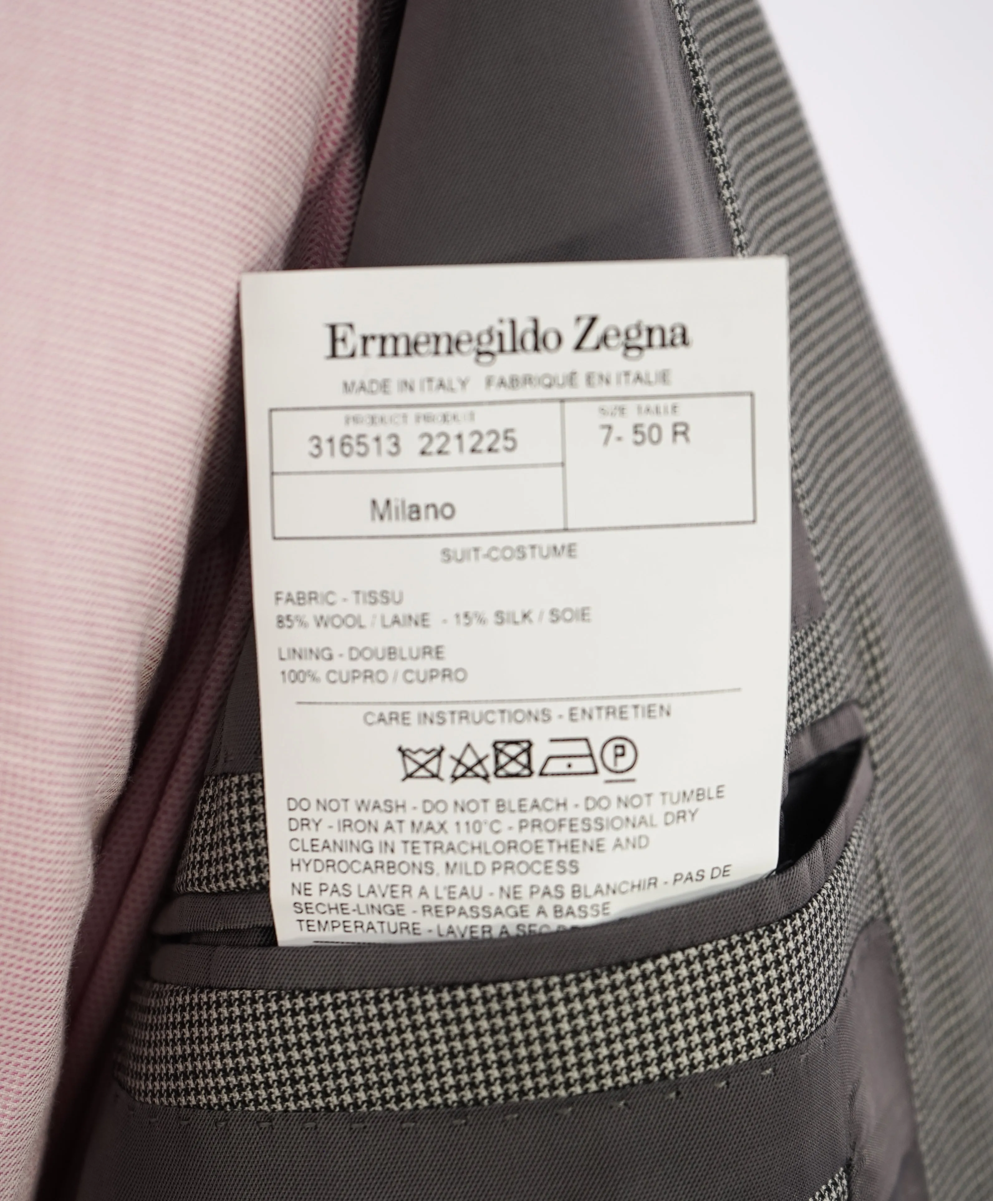 ERMENEGILDO ZEGNA -"TROFEO 600" Ivory Houndstooth SILK Suit - 40R
