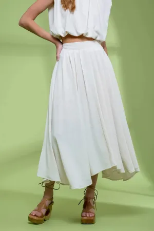 Flowing Pleated Skirt