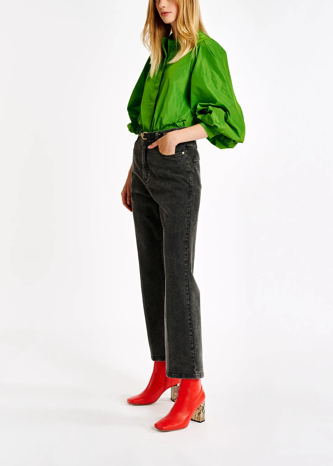 Green puffed-sleeve top