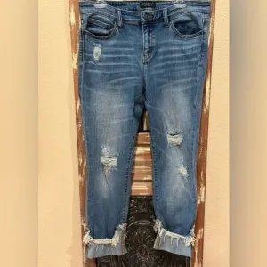 Judy Blue blue jean cropped pants