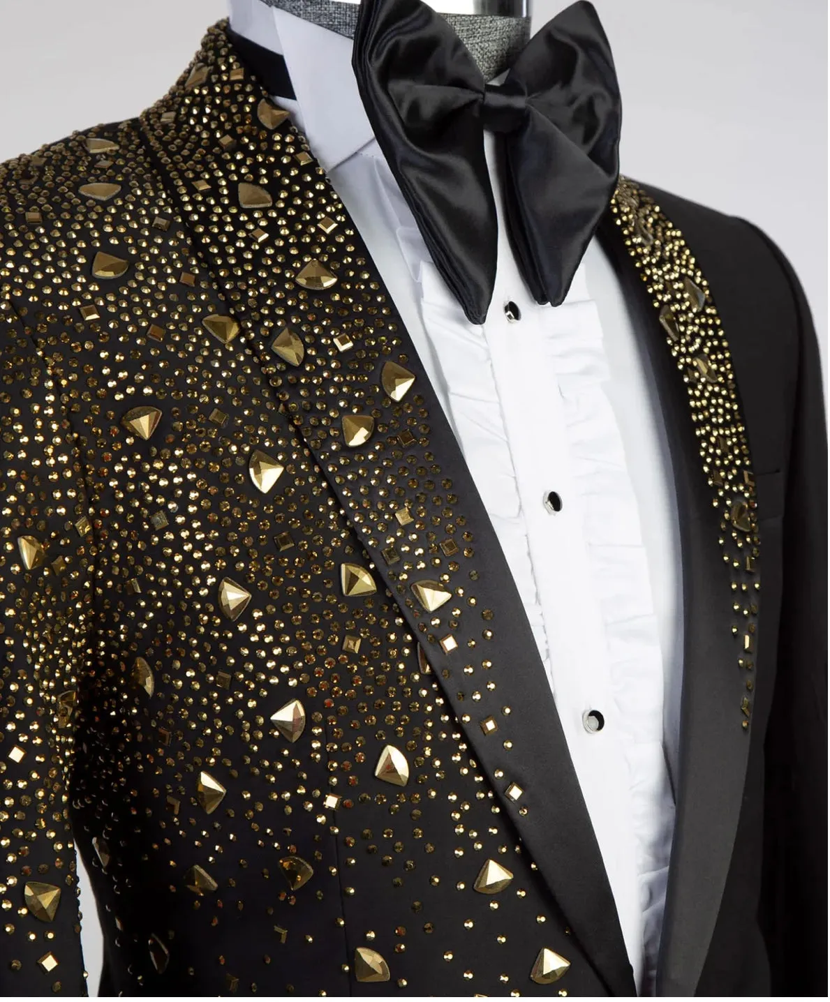 Luxe suits