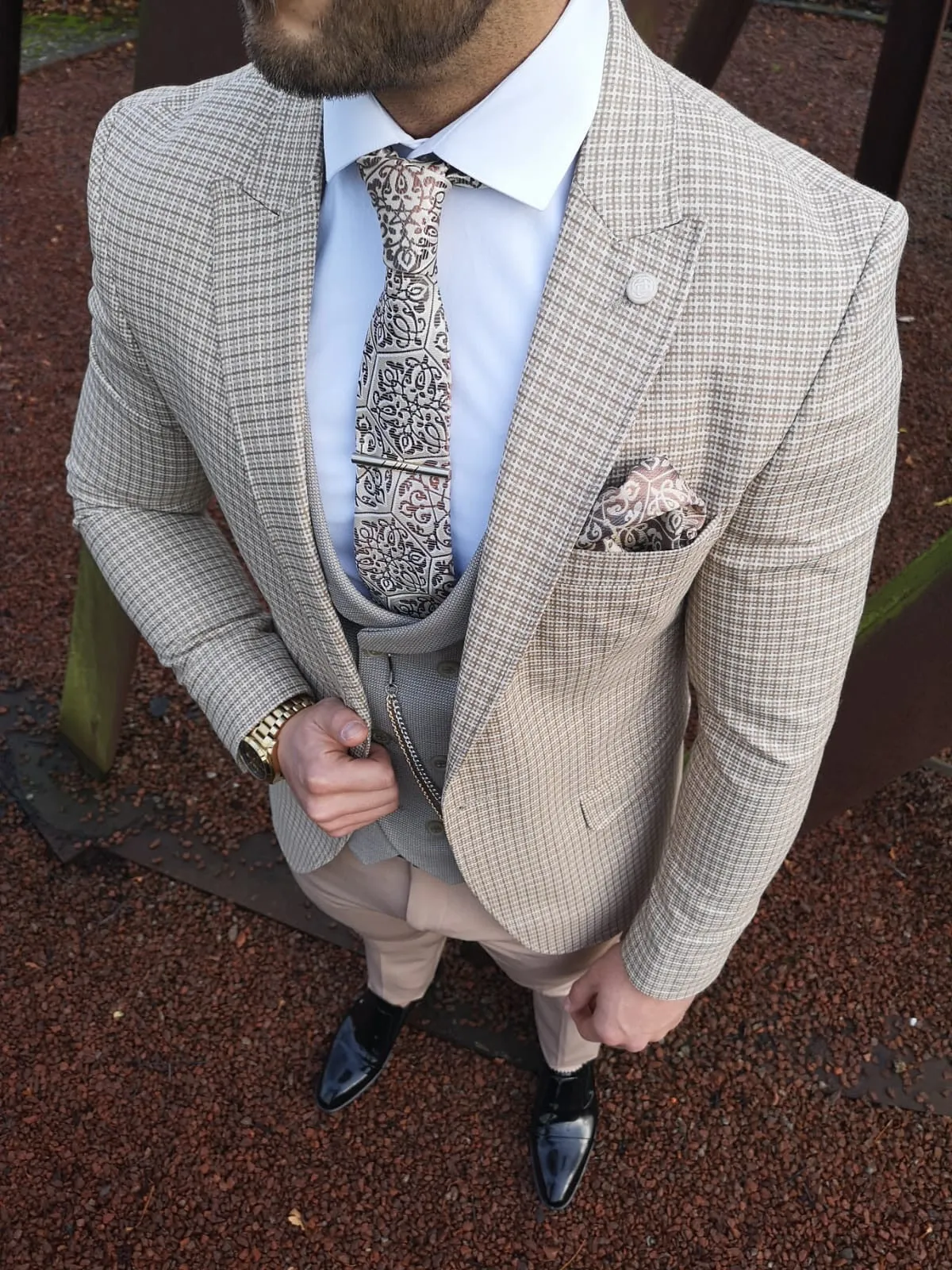 Malcolm - Beige 3 Piece Suit
