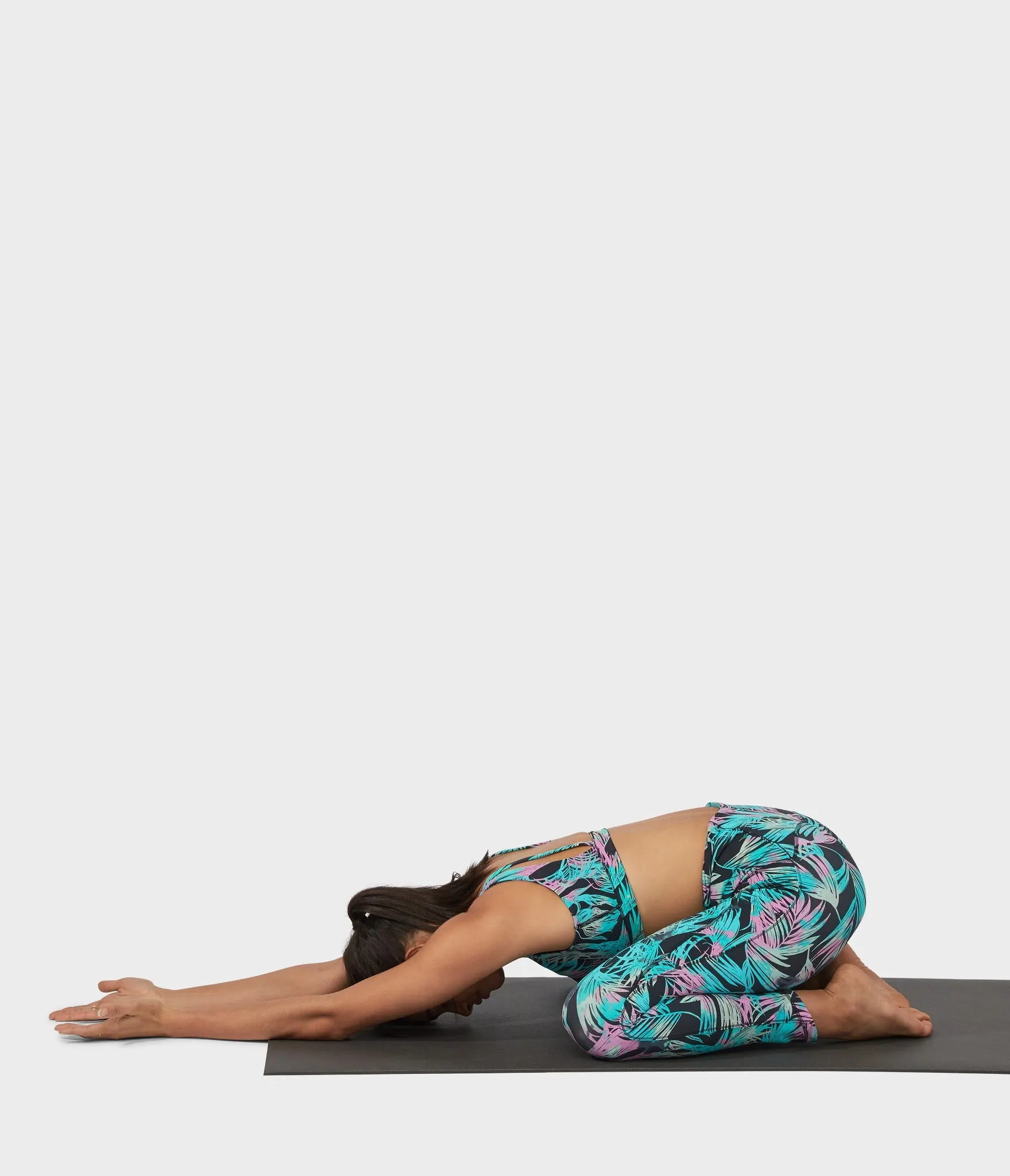 Manduka Apparel - Women's PRO Legging - High Rise 7/8 W/Pocket - Tropics - Black