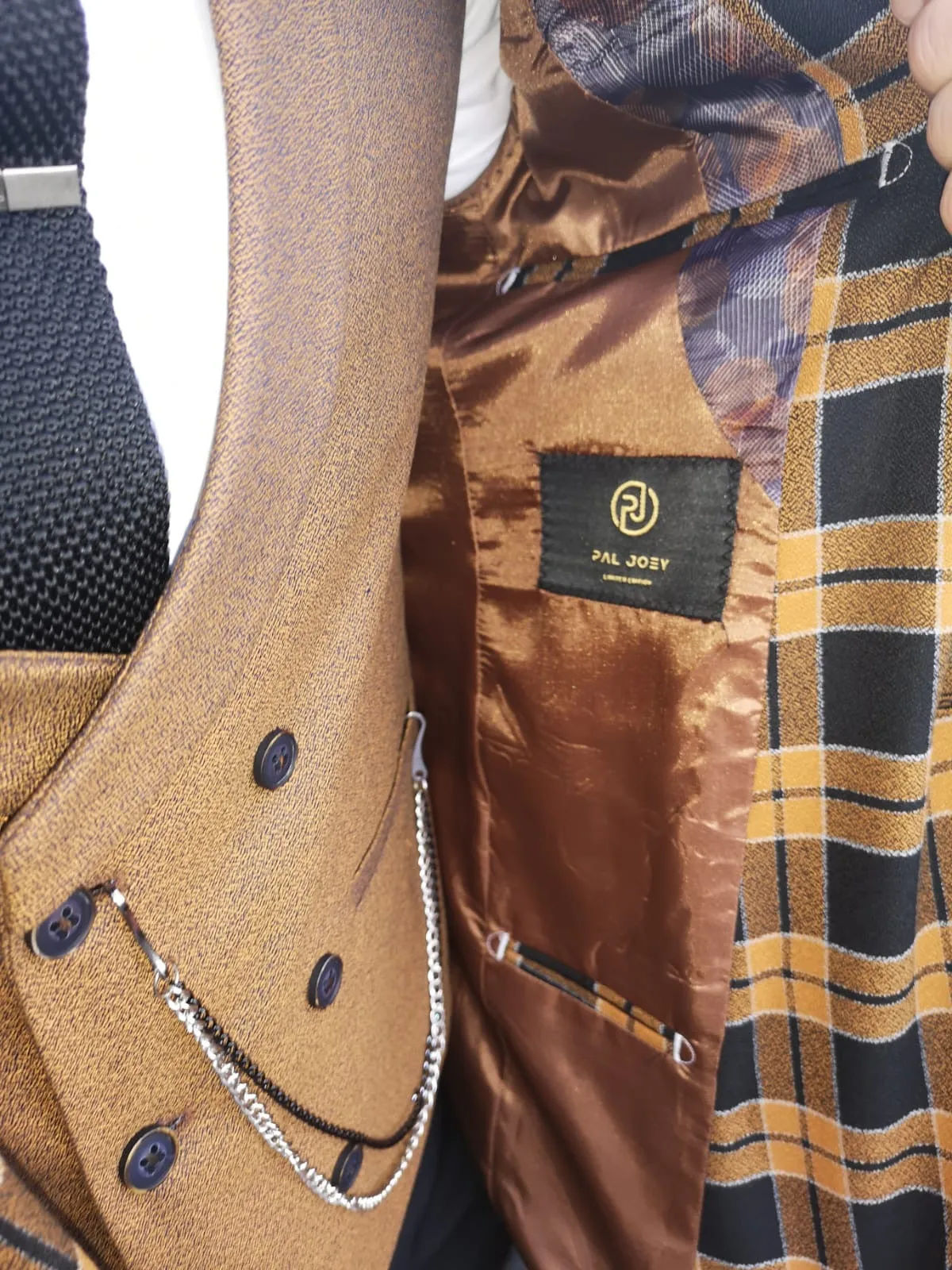 Muzza - Brown/Black 3 Piece Suit