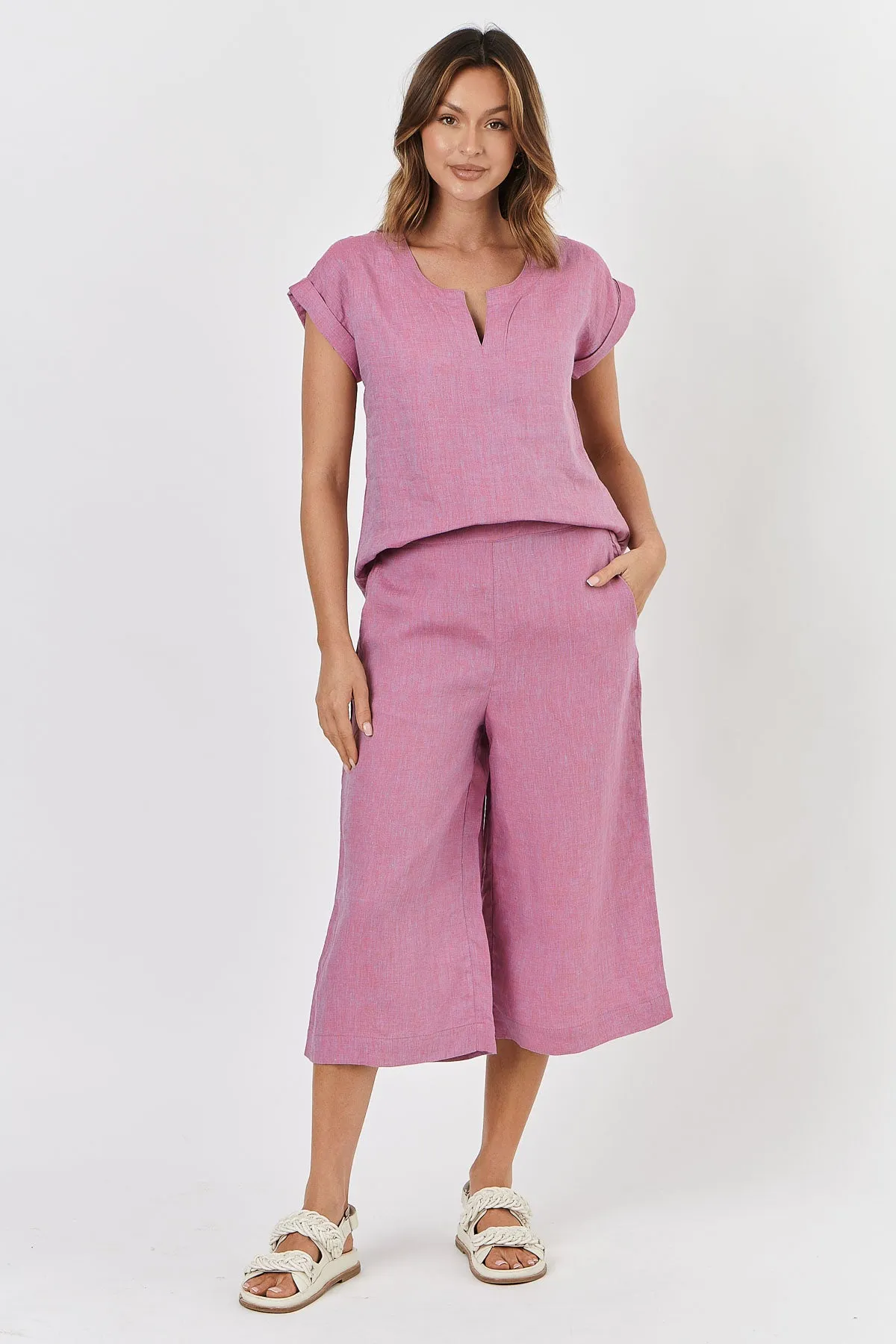 Naturals by O & J Cropped Linen Pants in Taffy GA438