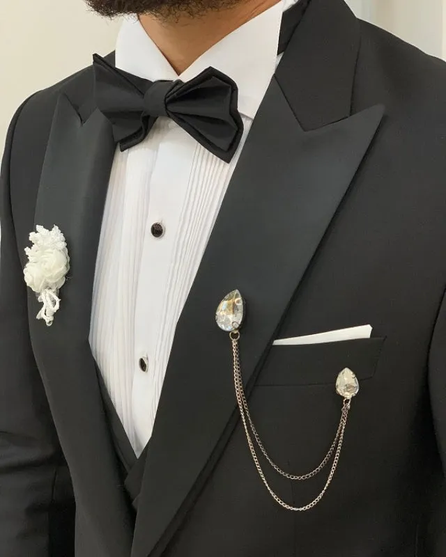 Newest Black Best Fitting Three Pieces Peaked Lapel Business Men Suit