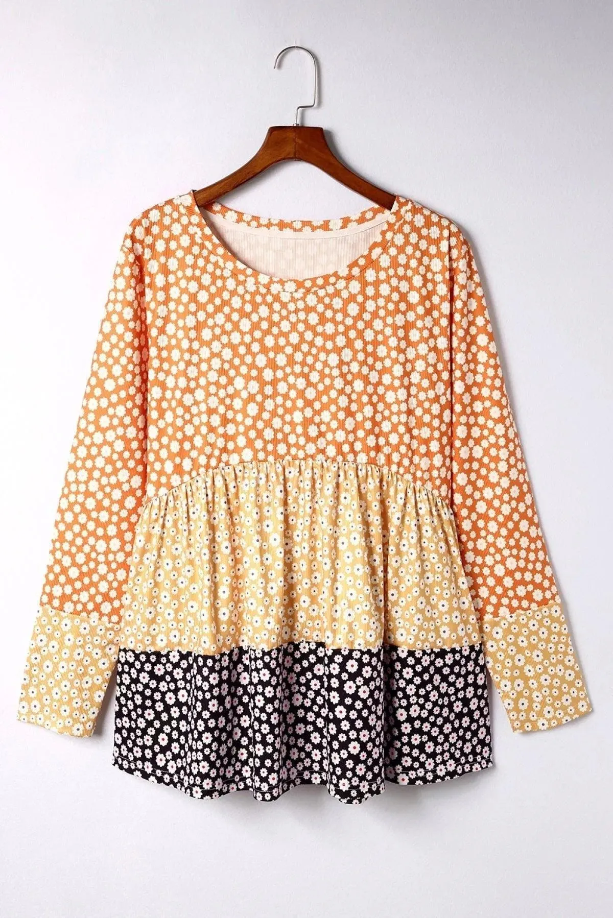 Orange Plus Size Colorblock Blooming Daisy Long Sleeve Flowy Top