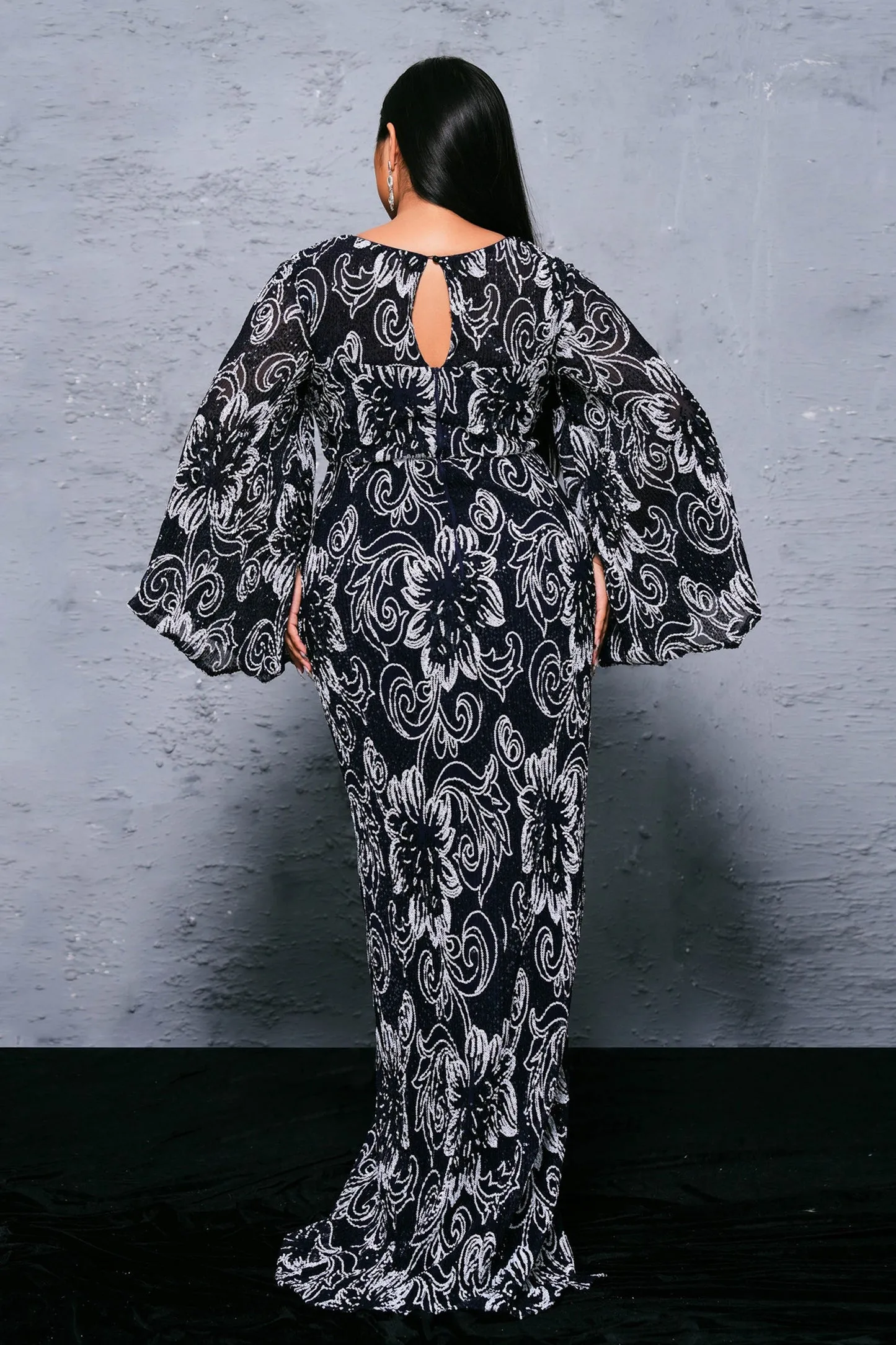 Plus flared sleeve printed split dress