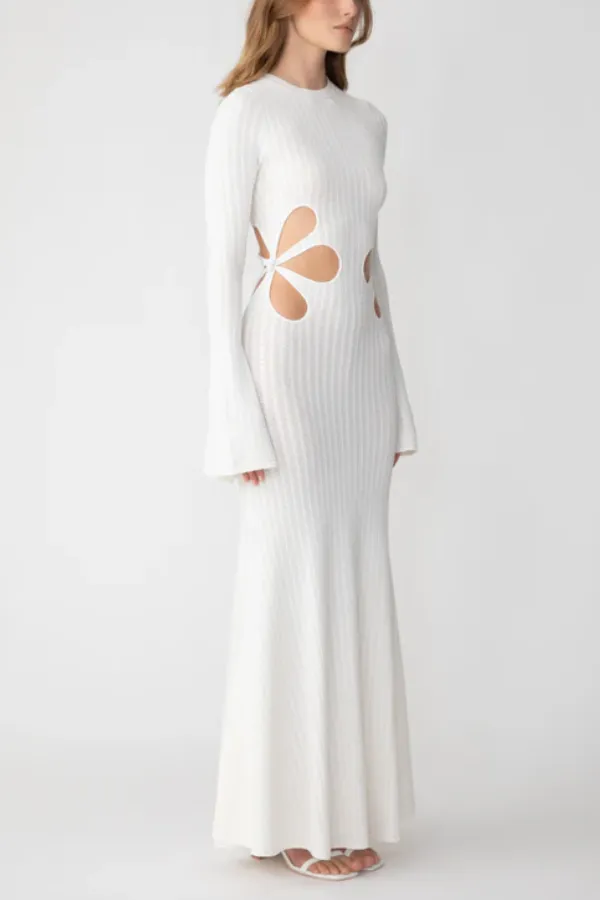 Round Neck Waist Flower Hollow Flared Long Sleeve Mid-length Knitted Dress