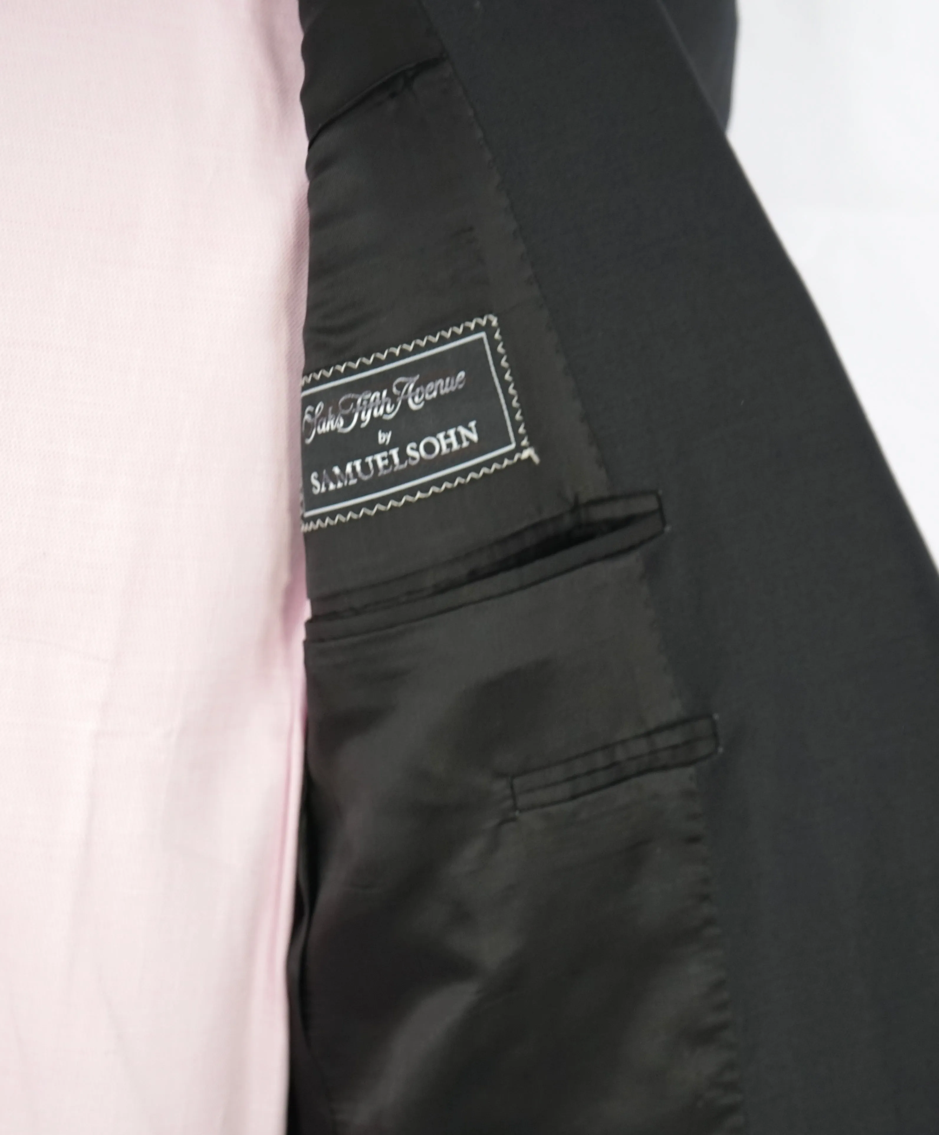 SAMUELSOHN - SAKS 5TH AVE Super 120's Wool "SB YARDLEY" Solid Black Suit - 38S