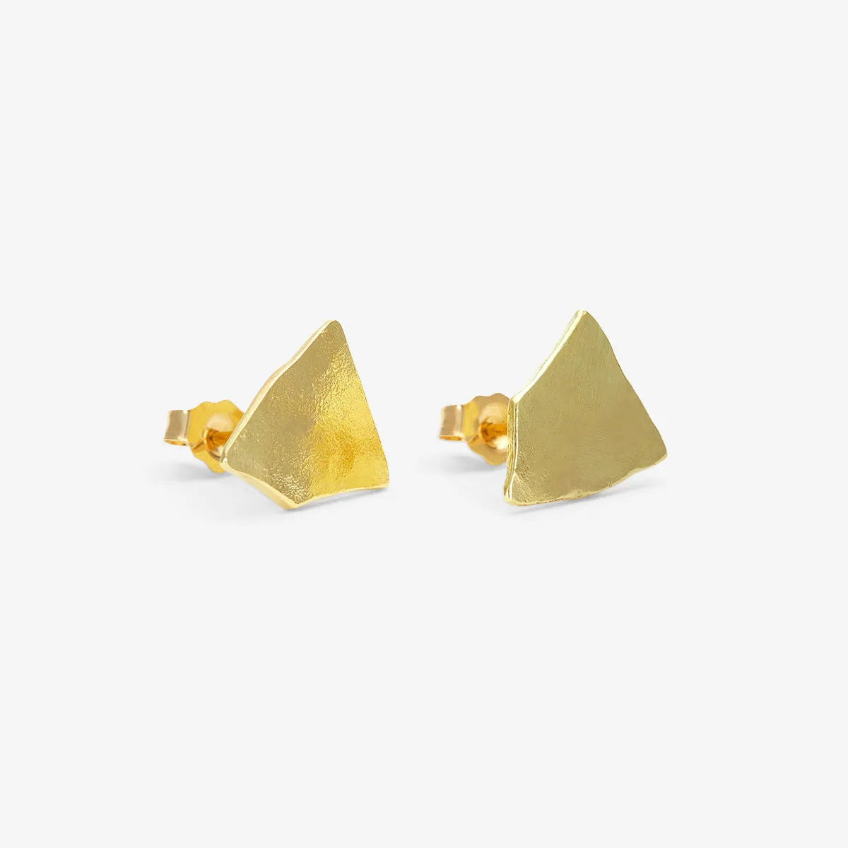 Shield Studs | E7504