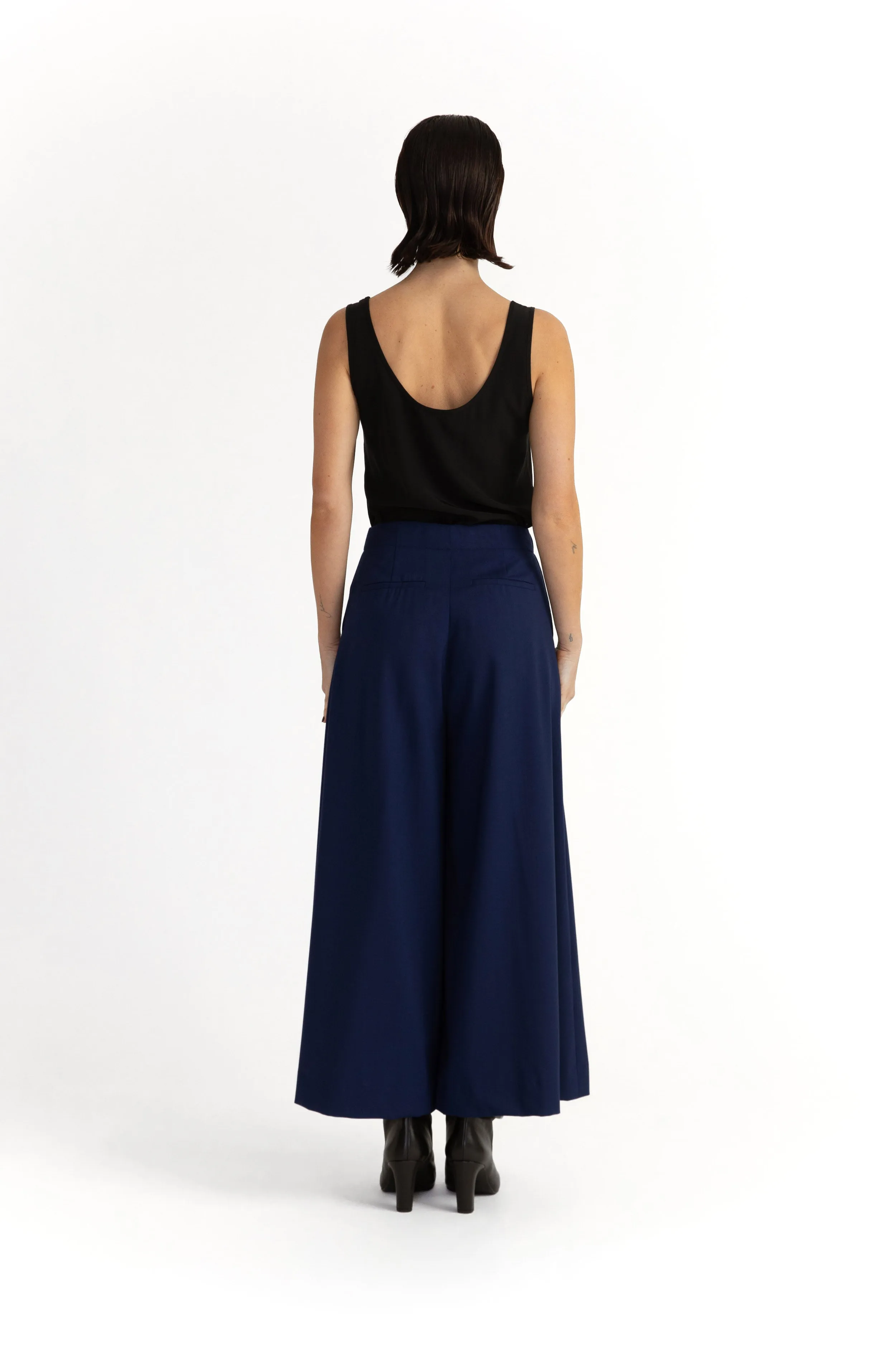 Solna Jacket & Borgholm Trousers in Blue