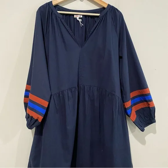 SUNDRY Varsity Stripe Midi Dress SUNDR32068 Coastal Preppy Size 2 US Medium