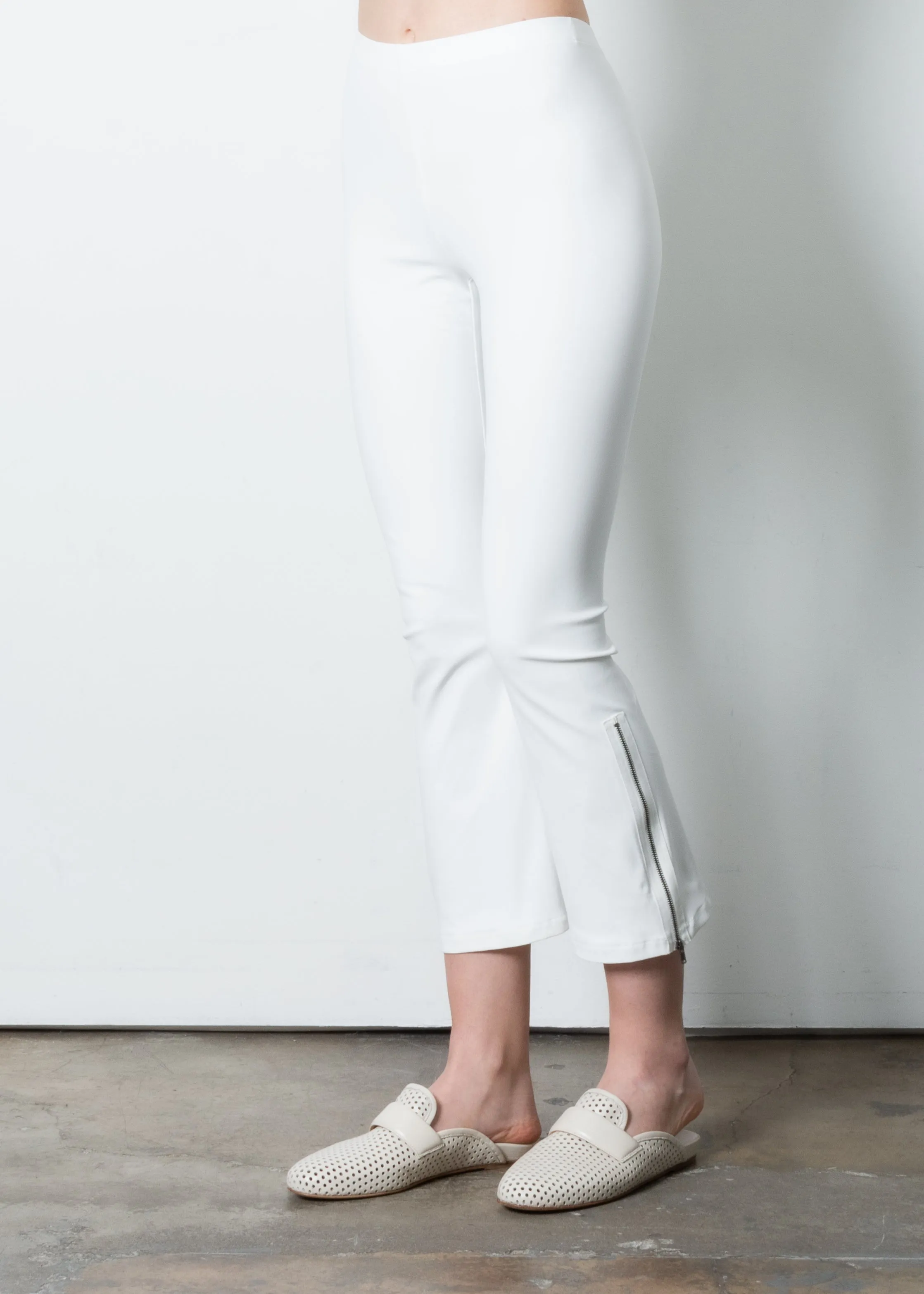 Tech Stretch Cropped Side Zip Legging - MITRA CORE