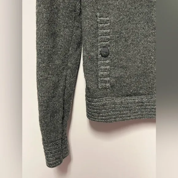Vintage GAP Washable WOOL Sweater RETRO Cardigan S Women