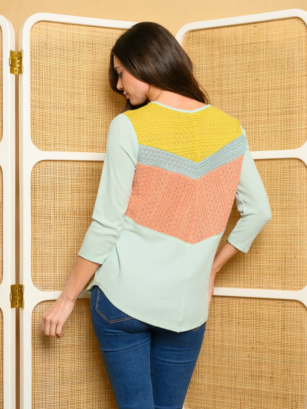 WOMEN'S 3/4 SLEEVE BACK MULTI COLOR TOP