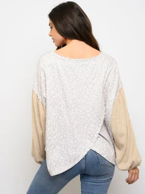 WOMEN'S LONG SLEEVE ANIMAL CONTRAST PRINT TOP