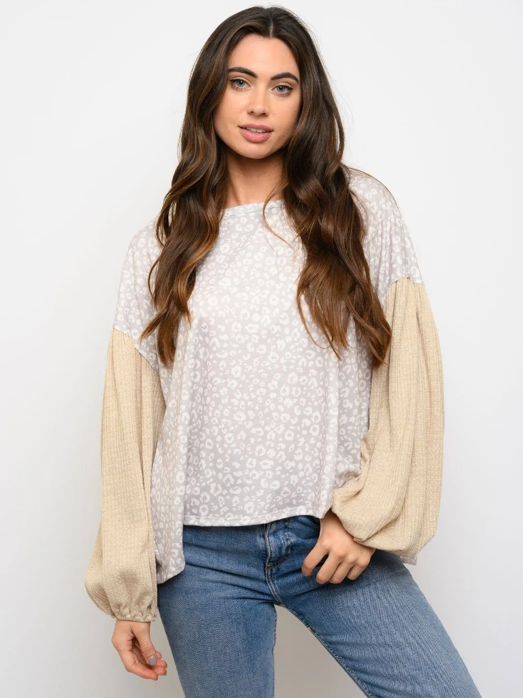WOMEN'S LONG SLEEVE ANIMAL CONTRAST PRINT TOP