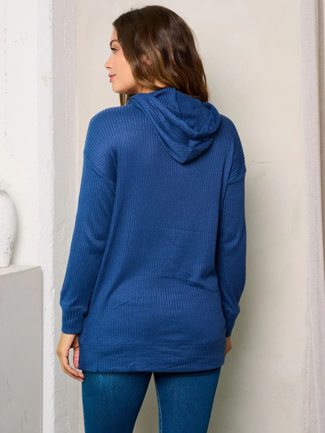WOMEN'S LONG SLEEVE HOODED SOLID TOP