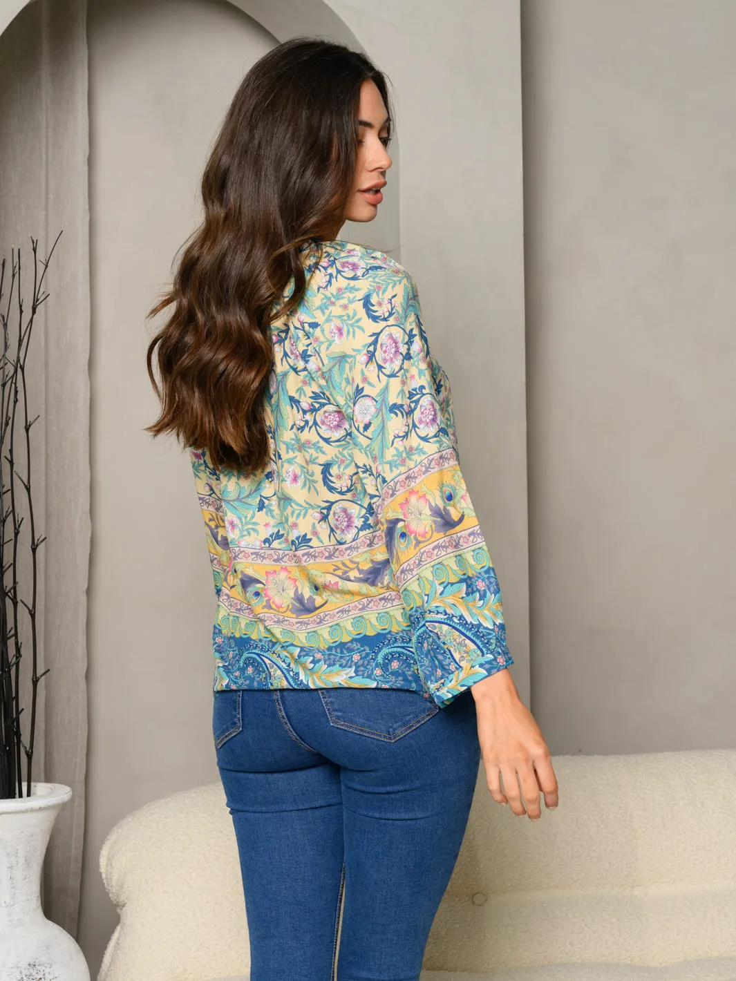 WOMEN'S MULTI PRINT LONG SLEEVE V-NECK TOP