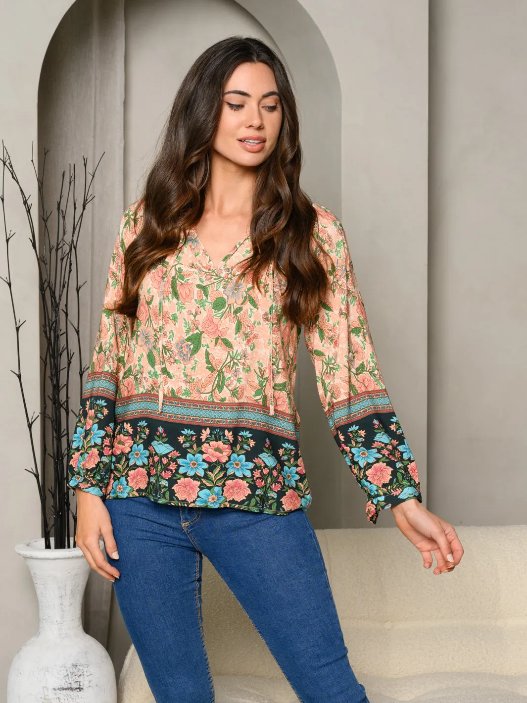 WOMEN'S MULTI PRINT LONG SLEEVE V-NECK TOP