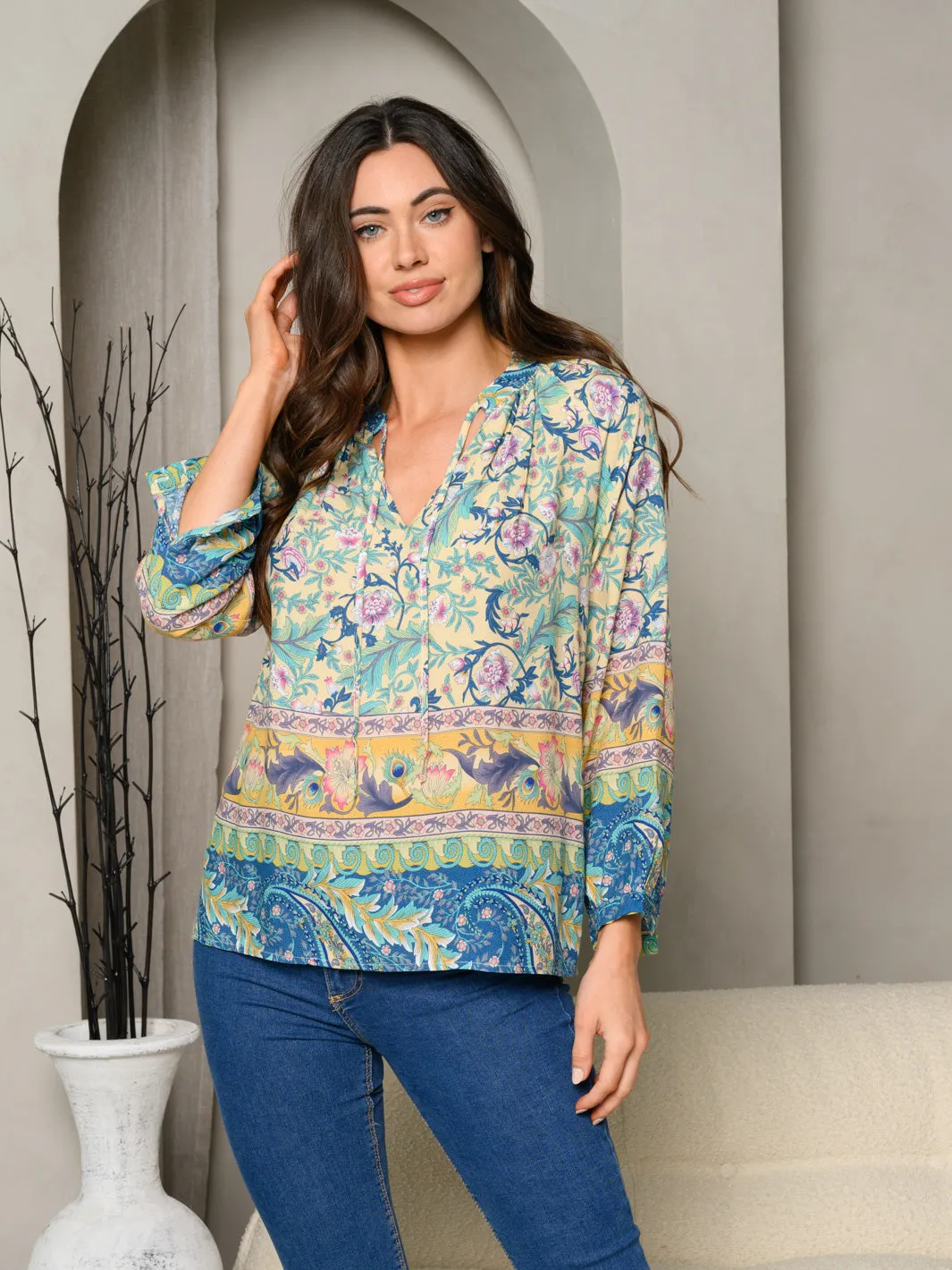 WOMEN'S MULTI PRINT LONG SLEEVE V-NECK TOP