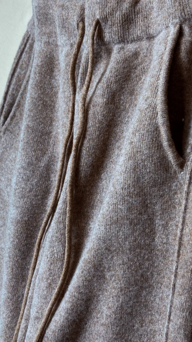Woolly Luxe Sable Jogger
