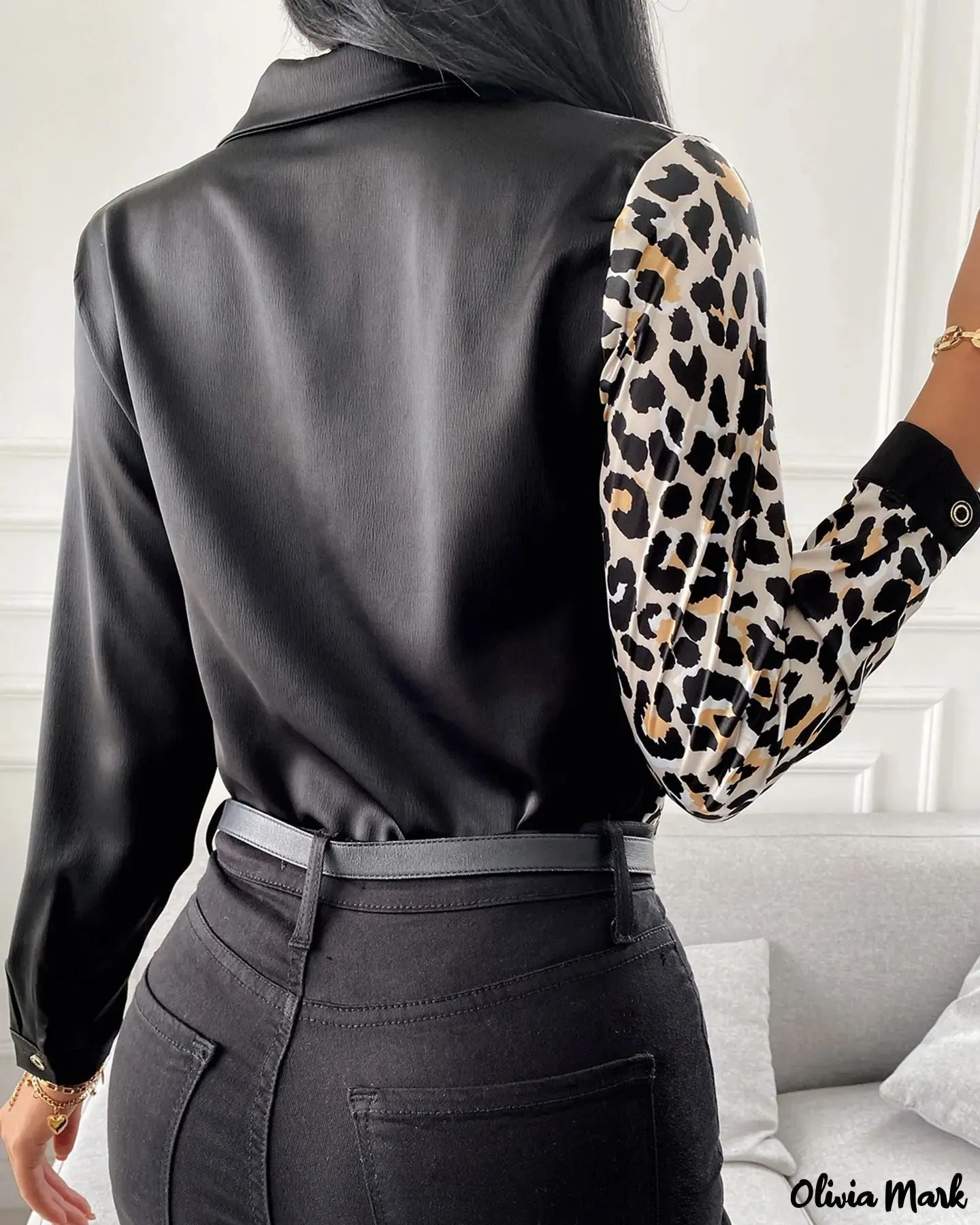 Xieyinshe - Leopard Print Long Sleeve Button Down Casual Shirt